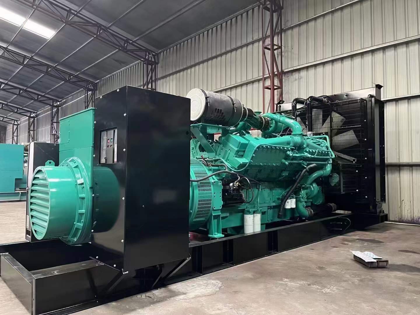 绛县如何降低 800kW 柴油发电机输出电流的波动？