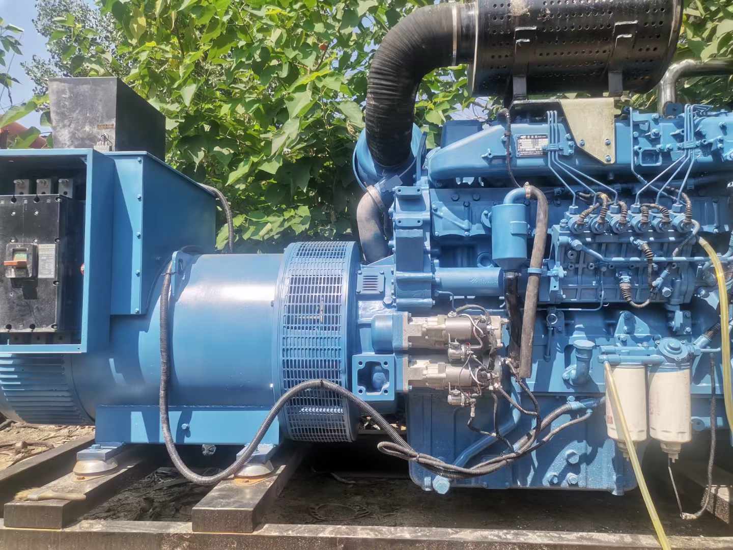 绛县详细说明降低 800kW 柴油发电机输出电流波动的方法