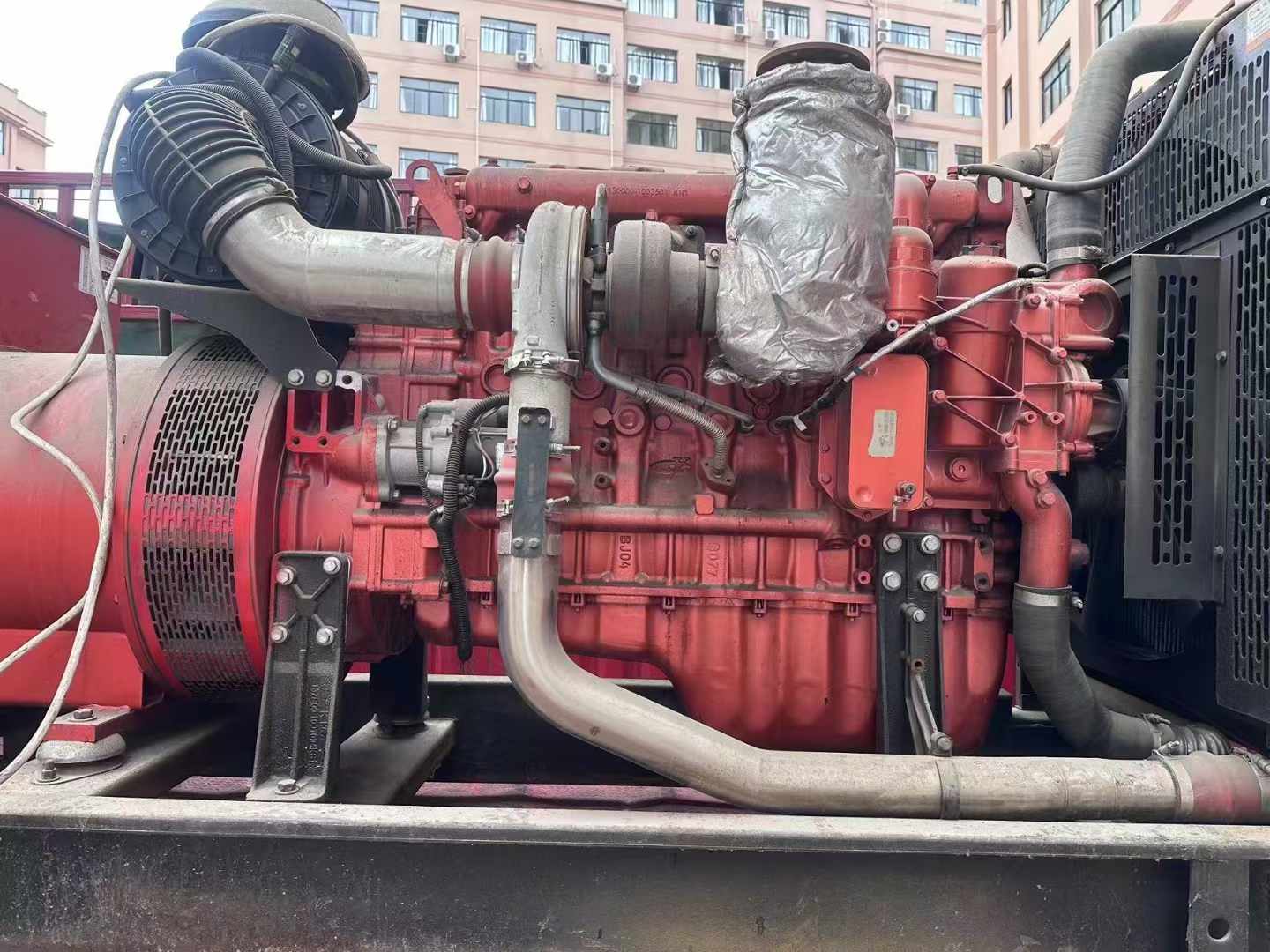 绛县如何选择适合 600kW 柴油发电机组的过载保护器？