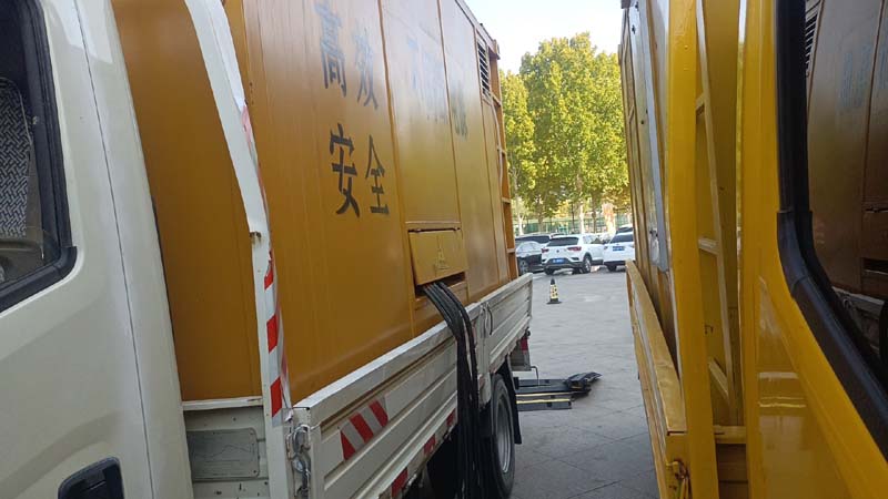 绛县如何判断柴油发电机组和UPS电源的切换时间是否符合要求？